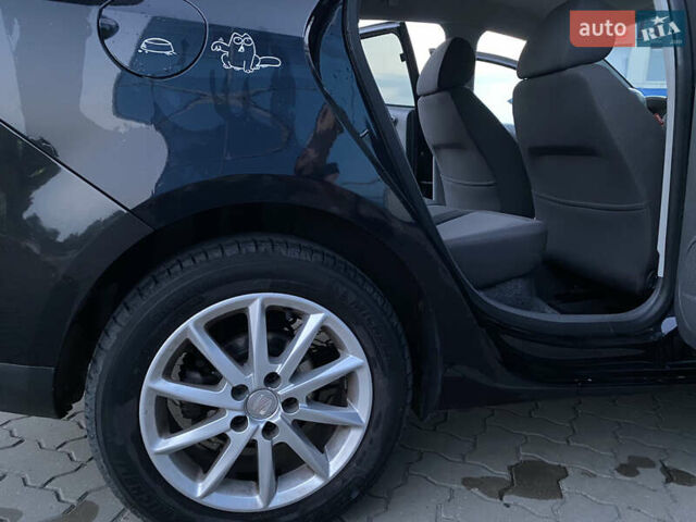 Сеат Ибица, объемом двигателя 1.6 л и пробегом 270 тыс. км за 7000 $, фото 59 на Automoto.ua