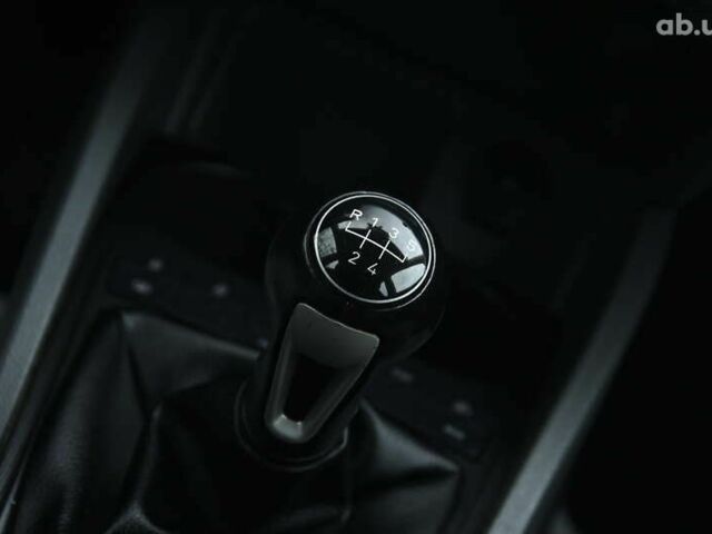 Сеат Ibiza, об'ємом двигуна 1.6 л та пробігом 176 тис. км за 6999 $, фото 27 на Automoto.ua