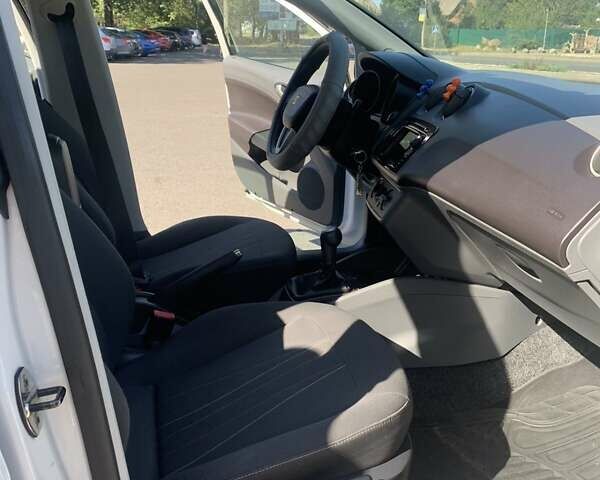 Сеат Ибица, объемом двигателя 1.2 л и пробегом 166 тыс. км за 6350 $, фото 19 на Automoto.ua