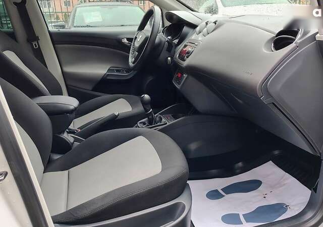 Сеат Ibiza, об'ємом двигуна 1.2 л та пробігом 248 тис. км за 4499 $, фото 14 на Automoto.ua