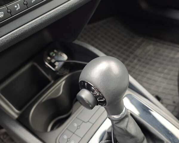Сеат Ibiza, об'ємом двигуна 1.4 л та пробігом 170 тис. км за 10500 $, фото 7 на Automoto.ua