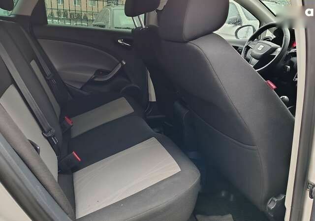 Сеат Ibiza, об'ємом двигуна 1.2 л та пробігом 248 тис. км за 4499 $, фото 15 на Automoto.ua