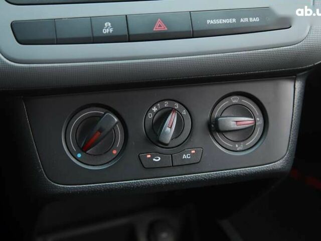 Сеат Ибица, объемом двигателя 1.2 л и пробегом 51 тыс. км за 7500 $, фото 16 на Automoto.ua