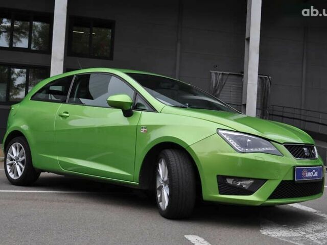 Сеат Ибица, объемом двигателя 1.4 л и пробегом 140 тыс. км за 9100 $, фото 4 на Automoto.ua