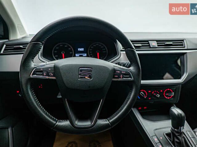 Сеат Ibiza, об'ємом двигуна 1 л та пробігом 44 тис. км за 15151 $, фото 11 на Automoto.ua