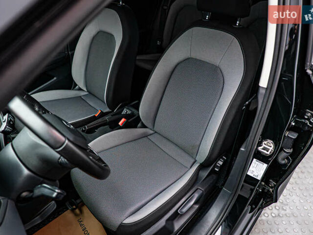 Сеат Ibiza, об'ємом двигуна 1 л та пробігом 44 тис. км за 15151 $, фото 8 на Automoto.ua