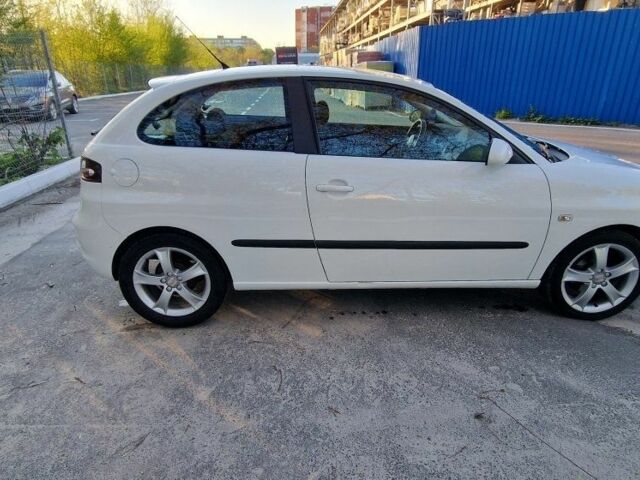 Сеат Ибица, объемом двигателя 0 л и пробегом 214 тыс. км за 2550 $, фото 4 на Automoto.ua