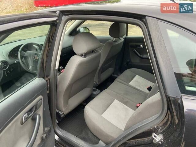 Сеат Ибица, объемом двигателя 1.4 л и пробегом 235 тыс. км за 4100 $, фото 11 на Automoto.ua