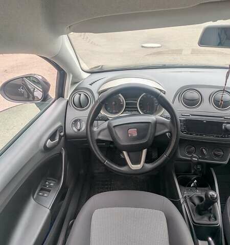 Сеат Ибица, объемом двигателя 1.6 л и пробегом 238 тыс. км за 5800 $, фото 18 на Automoto.ua
