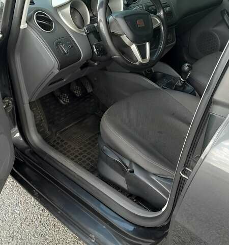 Сеат Ибица, объемом двигателя 1.2 л и пробегом 198 тыс. км за 5100 $, фото 5 на Automoto.ua