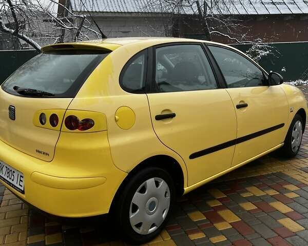 Желтый Сеат Ибица, объемом двигателя 1.2 л и пробегом 192 тыс. км за 1700 $, фото 6 на Automoto.ua