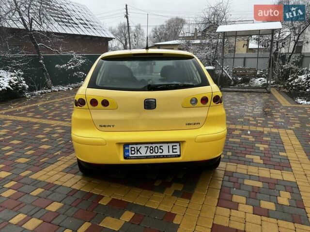 Желтый Сеат Ибица, объемом двигателя 1.2 л и пробегом 192 тыс. км за 1700 $, фото 4 на Automoto.ua