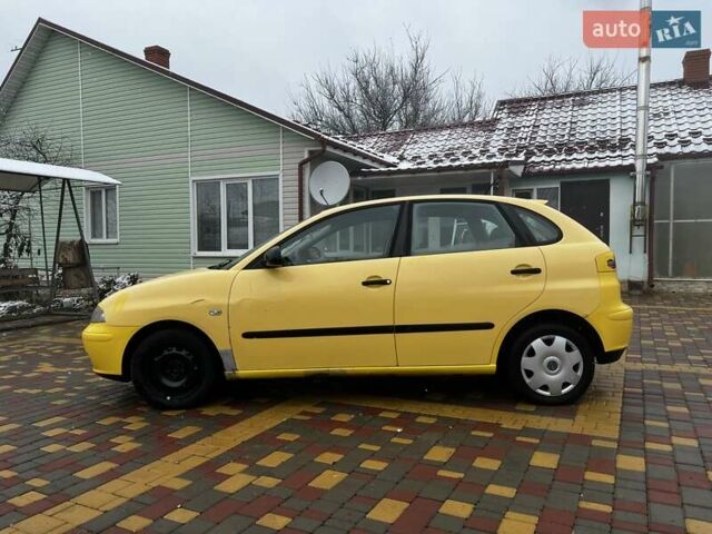 Желтый Сеат Ибица, объемом двигателя 1.2 л и пробегом 192 тыс. км за 1700 $, фото 2 на Automoto.ua