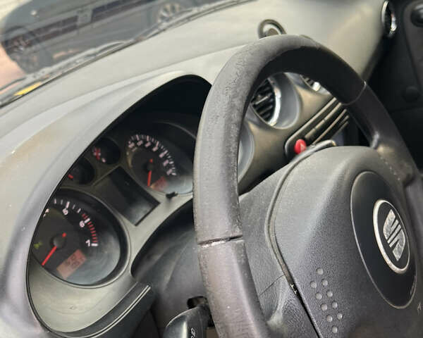 Сеат Ибица 2004 в Вышгороде на Automoto.ua Желтый Сеат Ибица, объемом двигателя 1.39 л и пробегом 289 тыс. км за 2200 $, фото 11 на Automoto.ua