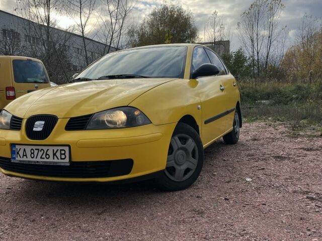 Сеат Ibiza 2004 у Вышгороде на Automoto.ua Жовтий Сеат Ibiza, об'ємом двигуна 1.4 л та пробігом 256 тис. км за 2100 $, фото 3 на Automoto.ua