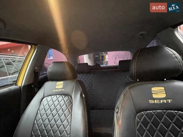 Жовтий Сеат Ibiza, об'ємом двигуна 1.4 л та пробігом 206 тис. км за 3300 $, фото 12 на Automoto.ua