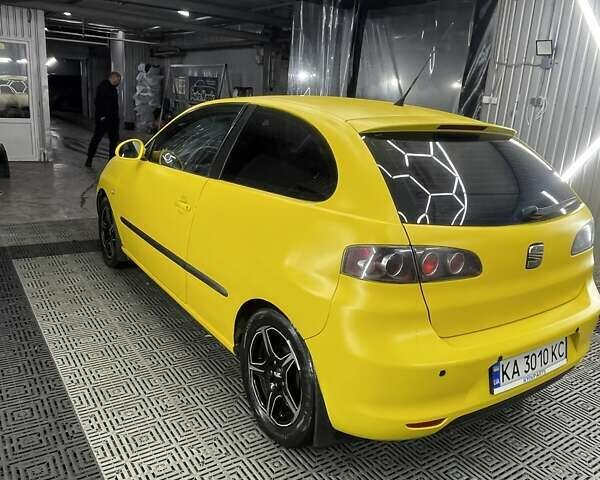 Жовтий Сеат Ibiza, об'ємом двигуна 1.4 л та пробігом 206 тис. км за 3300 $, фото 1 на Automoto.ua