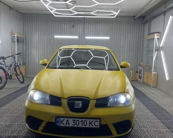 Жовтий Сеат Ibiza, об'ємом двигуна 1.4 л та пробігом 206 тис. км за 3300 $, фото 10 на Automoto.ua