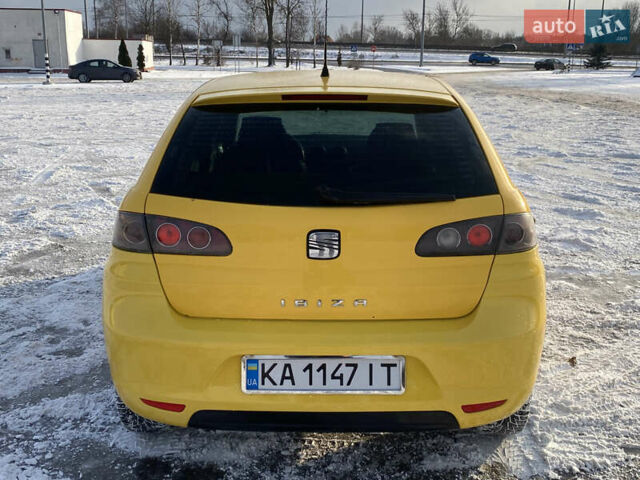 Желтый Сеат Ибица, объемом двигателя 1.4 л и пробегом 199 тыс. км за 4000 $, фото 2 на Automoto.ua