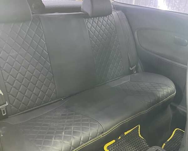 Жовтий Сеат Ibiza, об'ємом двигуна 1.4 л та пробігом 206 тис. км за 3300 $, фото 9 на Automoto.ua