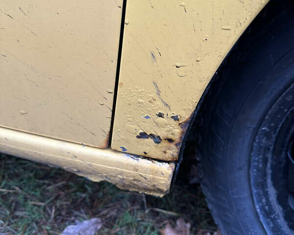 Желтый Сеат Ибица, объемом двигателя 1.4 л и пробегом 343 тыс. км за 3500 $, фото 22 на Automoto.ua