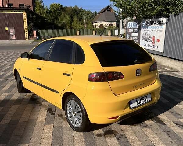 Желтый Сеат Ибица, объемом двигателя 1.2 л и пробегом 193 тыс. км за 3700 $, фото 4 на Automoto.ua