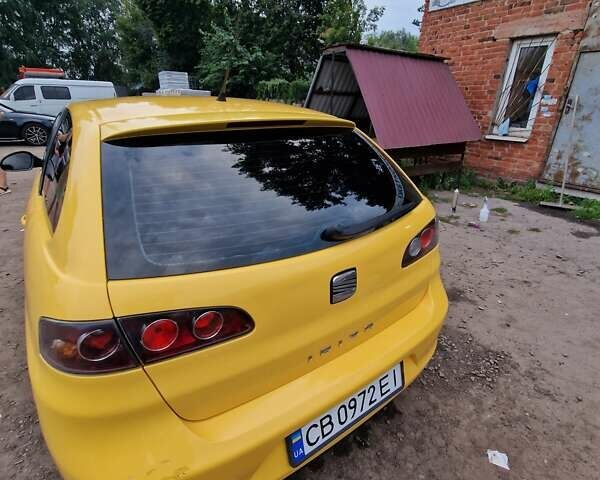 Желтый Сеат Ибица, объемом двигателя 1.98 л и пробегом 185 тыс. км за 4200 $, фото 4 на Automoto.ua