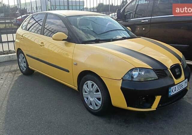 Желтый Сеат Ибица, объемом двигателя 2 л и пробегом 246 тыс. км за 4300 $, фото 3 на Automoto.ua