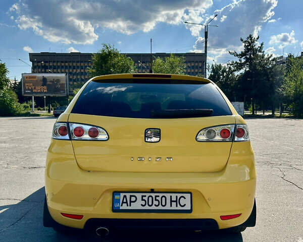 Жовтий Сеат Ibiza, об'ємом двигуна 1.6 л та пробігом 150 тис. км за 6900 $, фото 6 на Automoto.ua