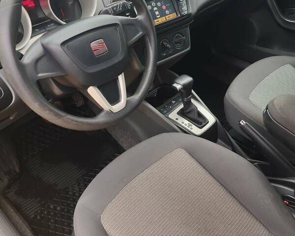 Жовтий Сеат Ibiza, об'ємом двигуна 1.6 л та пробігом 156 тис. км за 6900 $, фото 9 на Automoto.ua