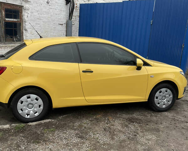 Желтый Сеат Ибица, объемом двигателя 1.2 л и пробегом 157 тыс. км за 4700 $, фото 7 на Automoto.ua