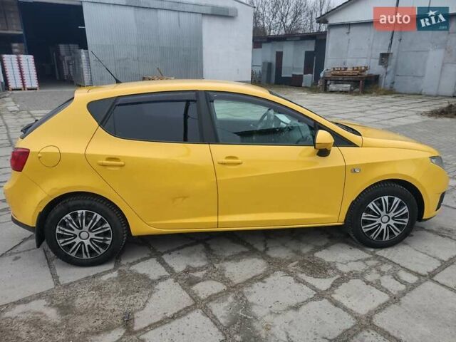 Жовтий Сеат Ibiza, об'ємом двигуна 1.6 л та пробігом 156 тис. км за 6900 $, фото 3 на Automoto.ua