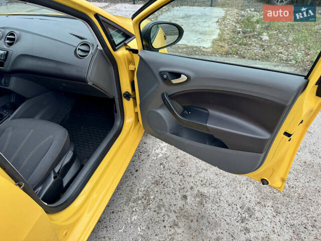 Жовтий Сеат Ibiza, об'ємом двигуна 1.39 л та пробігом 132 тис. км за 5500 $, фото 39 на Automoto.ua
