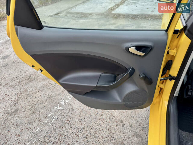 Жовтий Сеат Ibiza, об'ємом двигуна 1.39 л та пробігом 132 тис. км за 5500 $, фото 32 на Automoto.ua