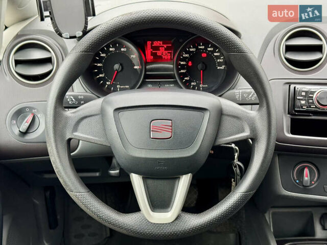 Жовтий Сеат Ibiza, об'ємом двигуна 1.39 л та пробігом 132 тис. км за 5500 $, фото 13 на Automoto.ua