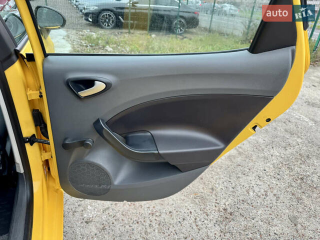 Жовтий Сеат Ibiza, об'ємом двигуна 1.39 л та пробігом 132 тис. км за 5500 $, фото 36 на Automoto.ua