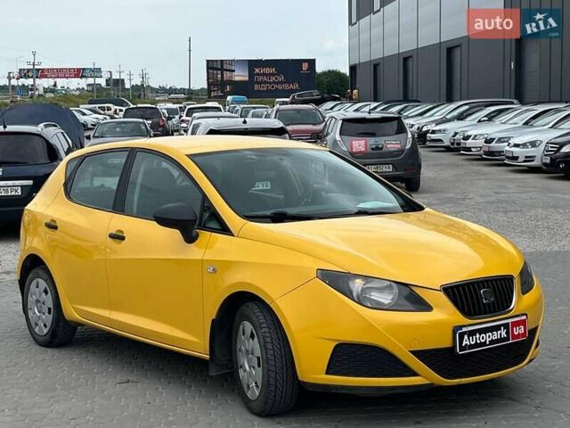 Желтый Сеат Ибица, объемом двигателя 1.4 л и пробегом 156 тыс. км за 5290 $, фото 2 на Automoto.ua