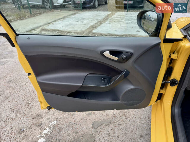 Жовтий Сеат Ibiza, об'ємом двигуна 1.39 л та пробігом 132 тис. км за 5500 $, фото 28 на Automoto.ua