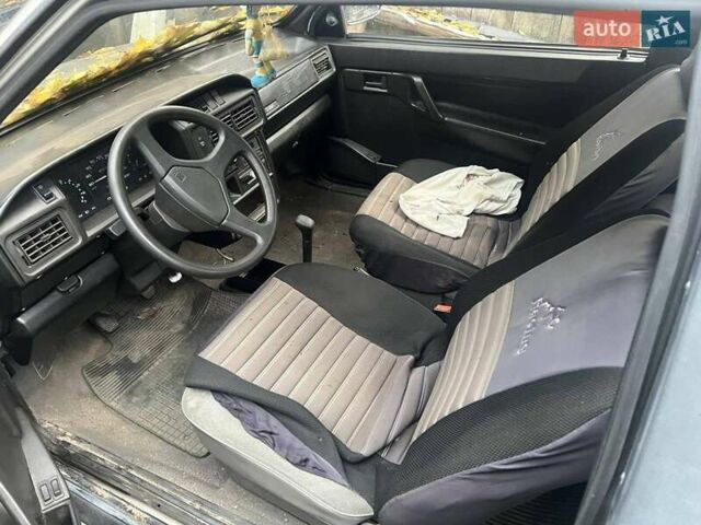 Сеат Ibiza 1993 у Вышгороде на Automoto.ua Сірий Сеат Ibiza, об'ємом двигуна 1.18 л та пробігом 200 тис. км за 500 $, фото 4 на Automoto.ua