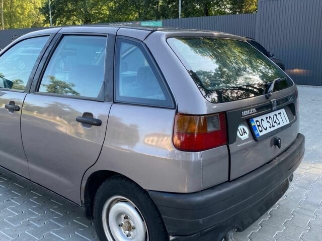 Сірий Сеат Ibiza, об'ємом двигуна 1.3 л та пробігом 330 тис. км за 1700 $, фото 9 на Automoto.ua