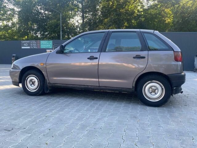 Серый Сеат Ибица, объемом двигателя 1.3 л и пробегом 330 тыс. км за 1700 $, фото 1 на Automoto.ua