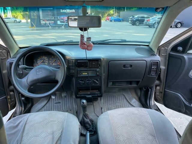 Серый Сеат Ибица, объемом двигателя 1.3 л и пробегом 330 тыс. км за 1700 $, фото 8 на Automoto.ua