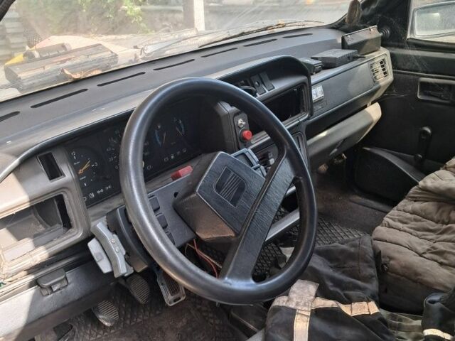 Серый Сеат Ибица, объемом двигателя 0 л и пробегом 493 тыс. км за 758 $, фото 4 на Automoto.ua