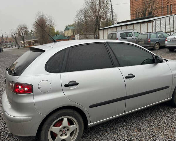 Серый Сеат Ибица, объемом двигателя 1.39 л и пробегом 300 тыс. км за 3100 $, фото 8 на Automoto.ua