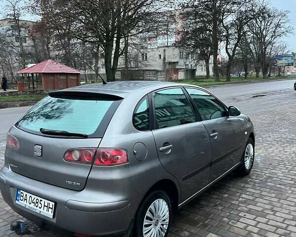 Серый Сеат Ибица, объемом двигателя 1.2 л и пробегом 214 тыс. км за 3150 $, фото 4 на Automoto.ua
