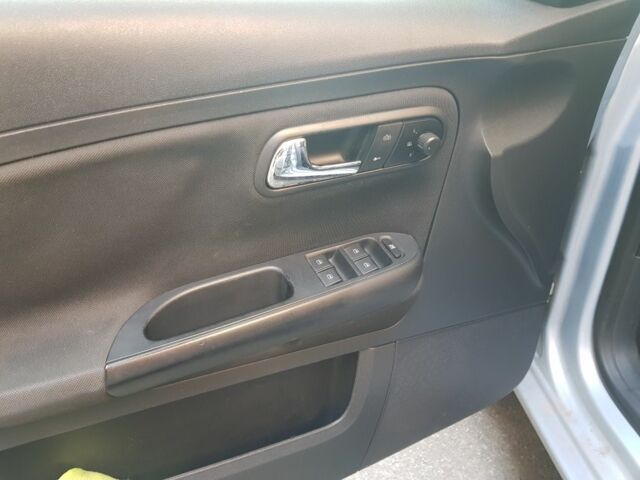 Сірий Сеат Ibiza, об'ємом двигуна 1.4 л та пробігом 218 тис. км за 3500 $, фото 8 на Automoto.ua