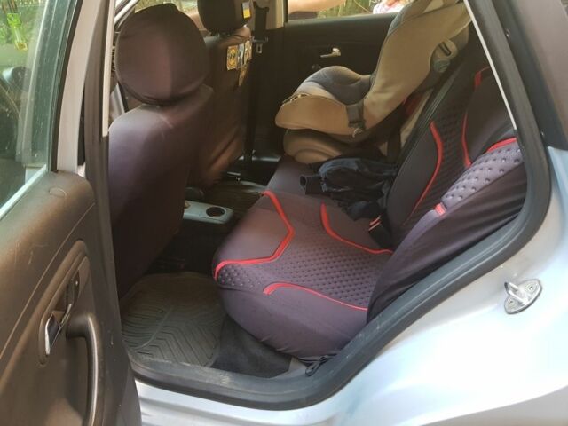 Сірий Сеат Ibiza, об'ємом двигуна 1.4 л та пробігом 218 тис. км за 3500 $, фото 6 на Automoto.ua