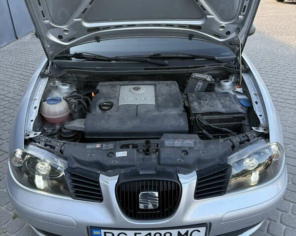 Серый Сеат Ибица, объемом двигателя 1.2 л и пробегом 151 тыс. км за 3500 $, фото 20 на Automoto.ua