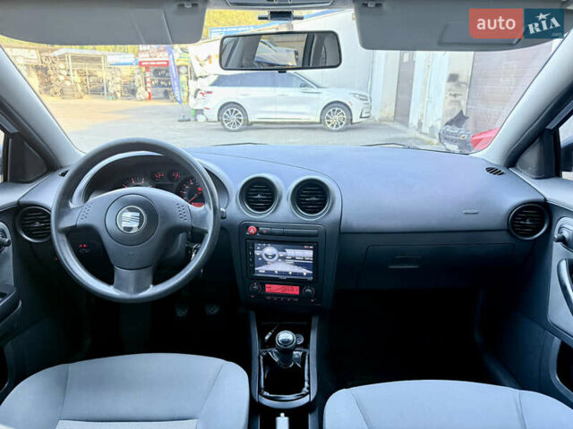 Серый Сеат Ибица, объемом двигателя 1.2 л и пробегом 151 тыс. км за 3500 $, фото 28 на Automoto.ua