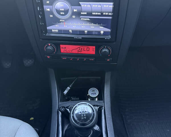 Серый Сеат Ибица, объемом двигателя 1.2 л и пробегом 151 тыс. км за 3500 $, фото 30 на Automoto.ua